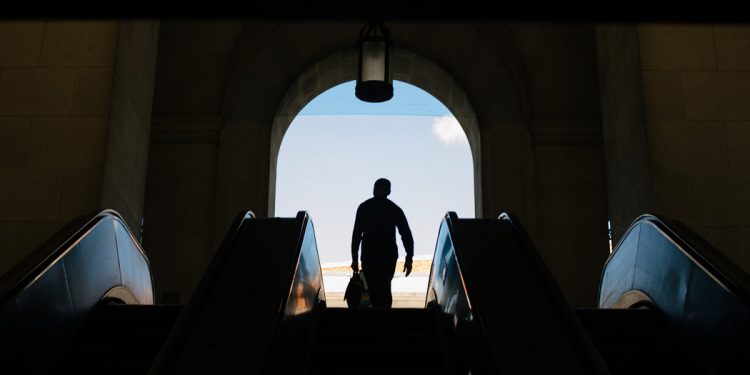 Despite Coronavirus, Federal Workers Head to the Office