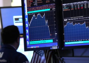 Charts suggest S&P 500 climb will stall out in late July