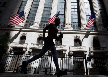 Stock futures rise as Wall Street tries to build on winning week