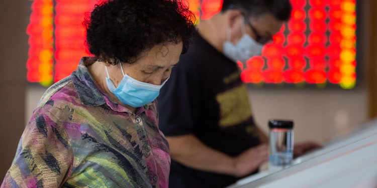 Analysts warn of margin trading among retail investors