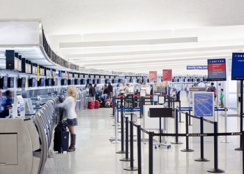 Routes: Oakland terminal reopens, Southwest and Hawaiian revive island