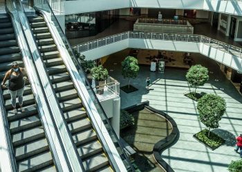 Credit card CEO warns of dark times when the $600 unemployment benefit