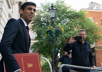 Coronavirus latest: Chancellor Rishi Sunak to set out stimulus plans to