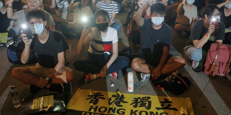 Hong Kong demands Taiwan officials sign ‘one China’ document for visa