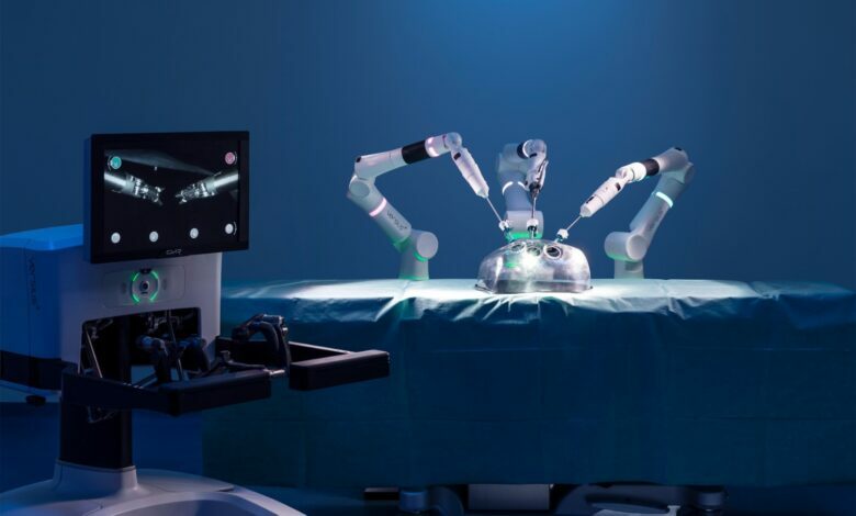 Photo of Robot surgeon manufacturer Intuitive Surgical splits stock.