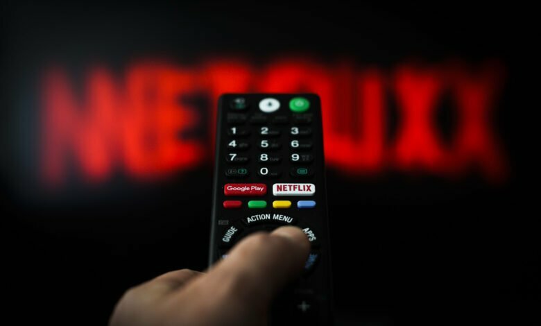 Photo of Analysts are raising their Netflix stock price forecasts ahead of the report