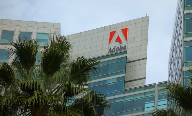 Photo of Adobe shares fall 10% after disappointing financial forecast for 2022