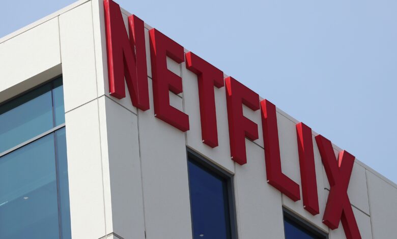 Photo of Is it worth buying out the current drawdown in Netflix shares?