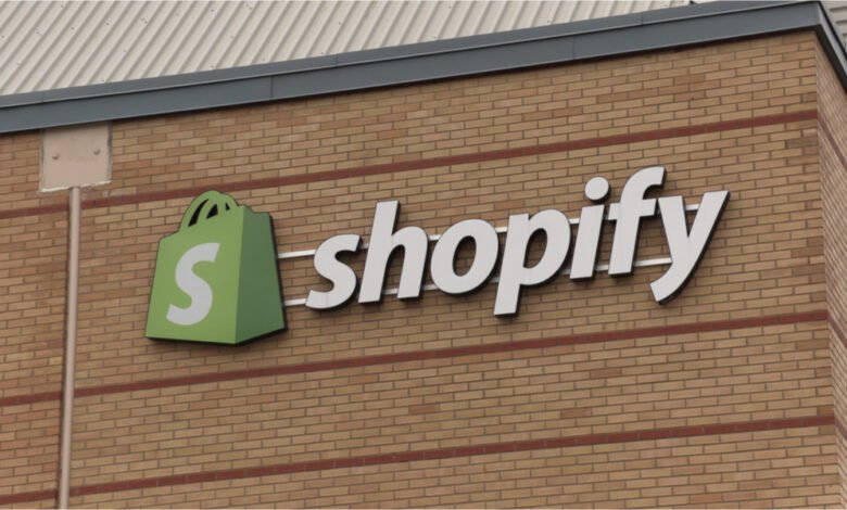 Photo of The shareholders agreed to the shares of Shopify being split