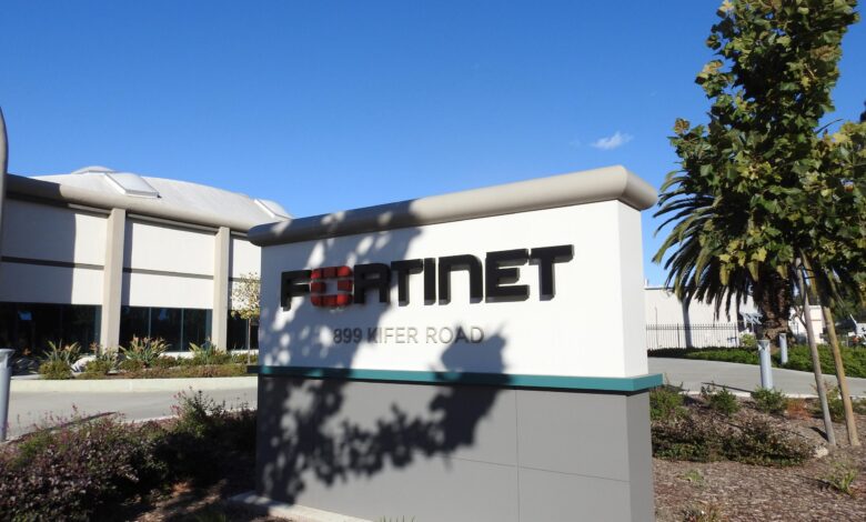 Photo of Will the cybersecurity provider Fortinet break out of the sideways trend?